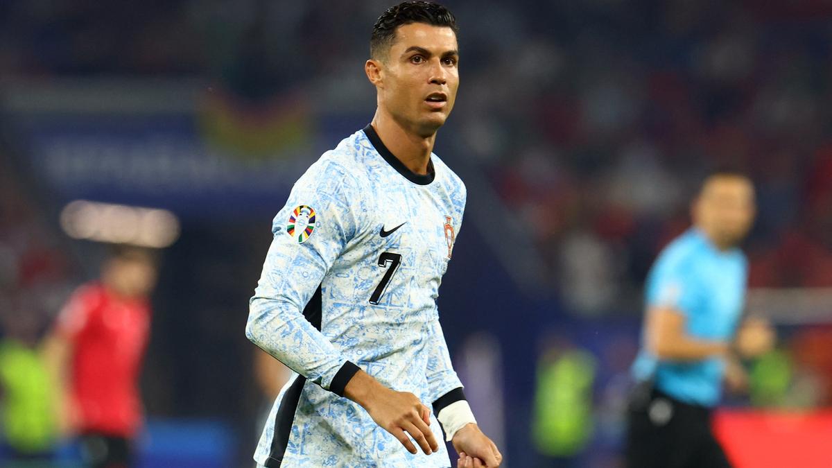 Costa the Hero: Portugal Edges Past Slovenia on Penalties in Euro 2024 Thriller July 1, 2024 1 POR vs SVN Highlights, Euro 2024 round of 16: Costa makes hattrick of saves in shootout to send Portugal to the quarterfinals